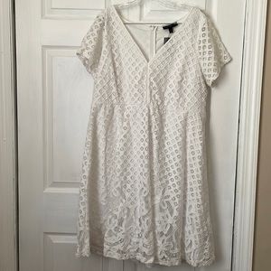 Beautiful white lace dress - Lane Bryant - 18 - NWT